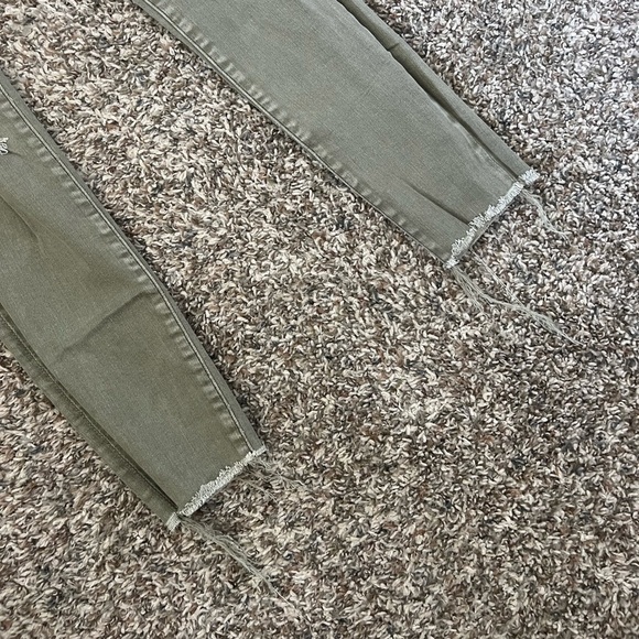 Abercrombie & Fitch Harper Super Skinny Ankle Jeans Military Green - Picture 2 of 5